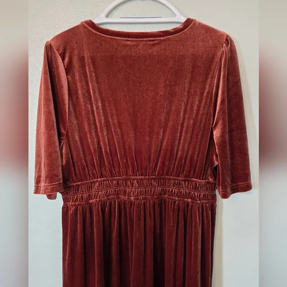 Baltic Born | NWOT Artemis Velvet Maxi Dress Size 1XL - Picture 8 of 11
